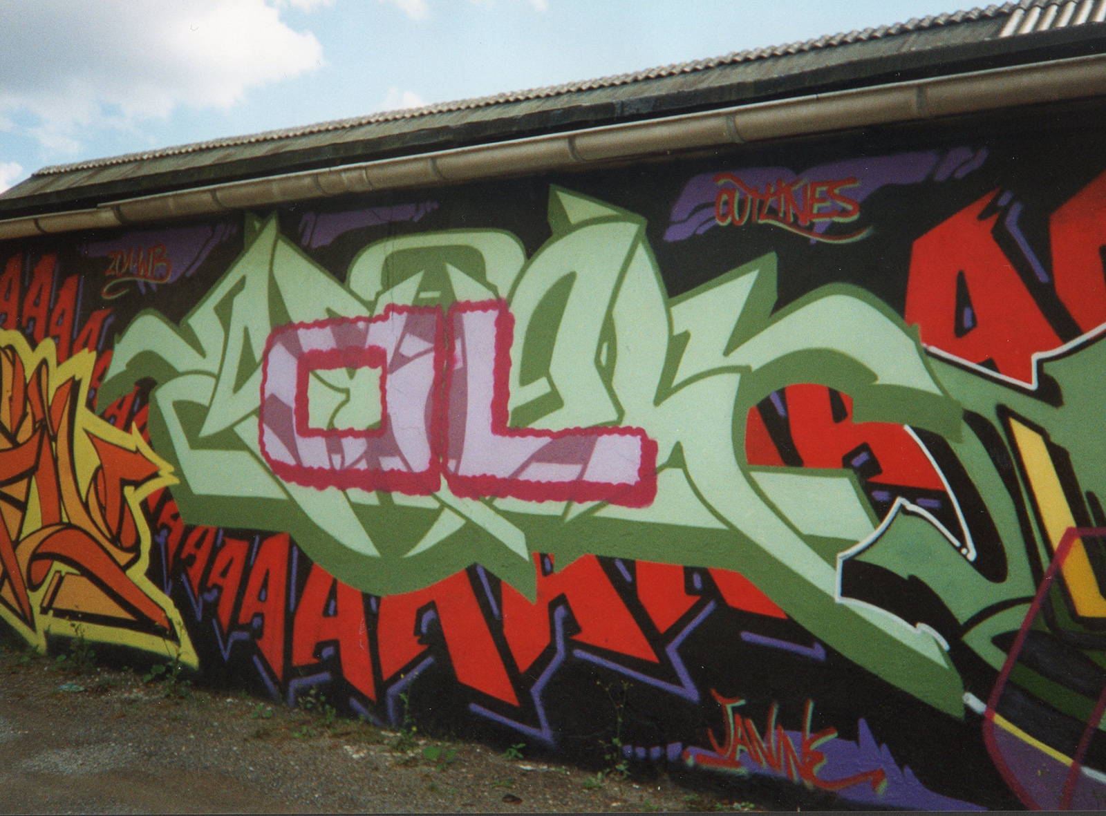 Graffiti Walls and Murals in Bremen by skol VS - 10