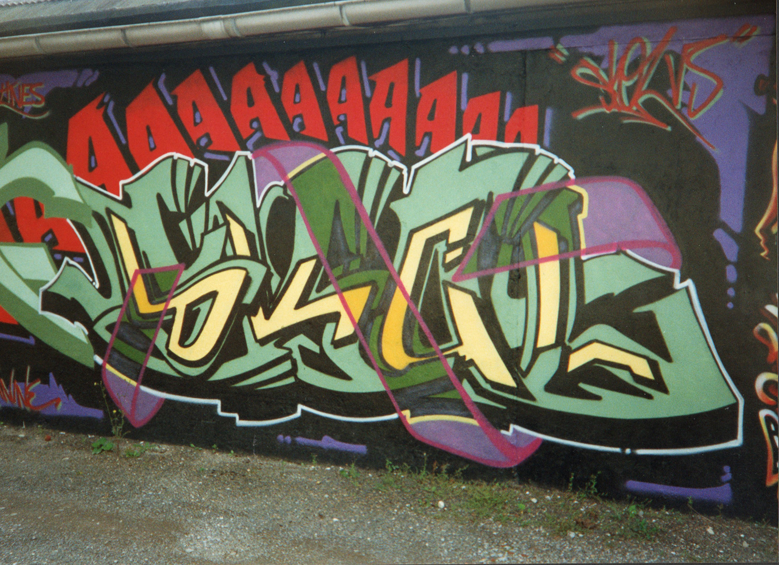 Graffiti Walls and Murals in Bremen by skol VS - 11