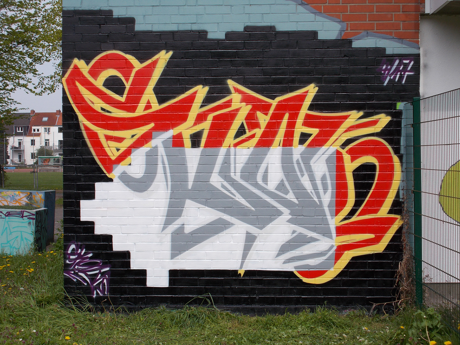 Graffiti Walls and Murals in Bremen by skol VS - 15