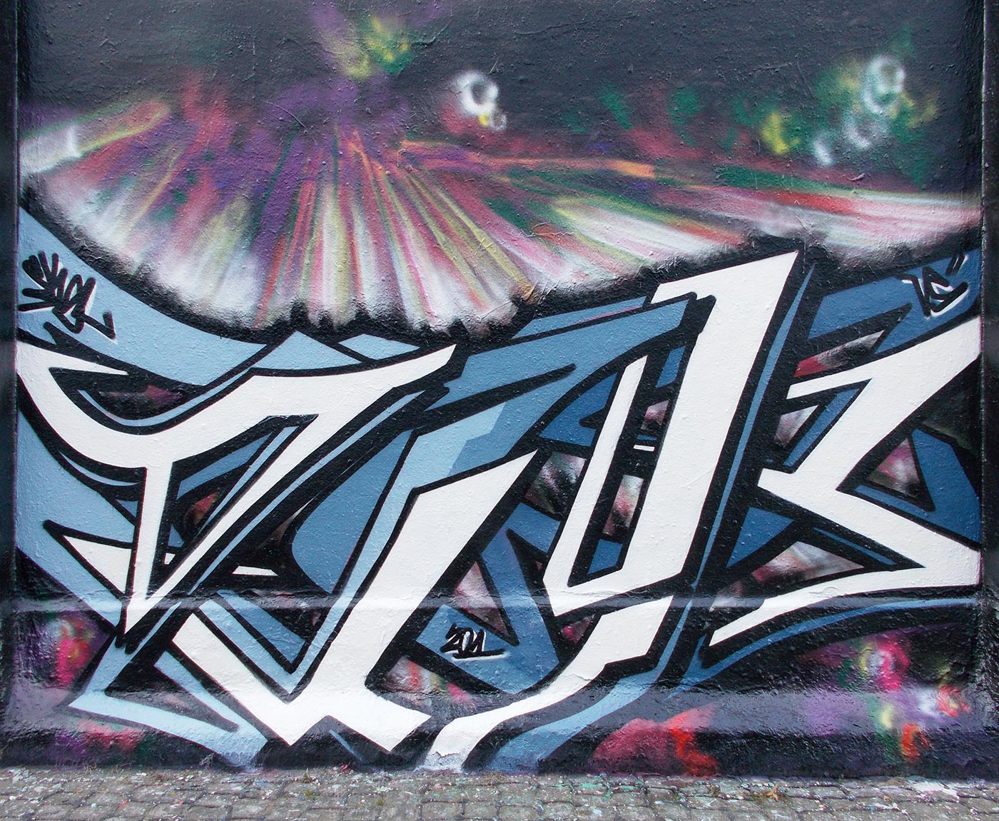 Graffiti Walls and Murals in Bremen by skol VS - 24